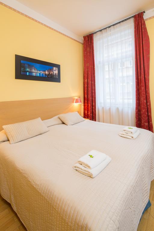 City Lounge Hotel 布拉格 客房 照片