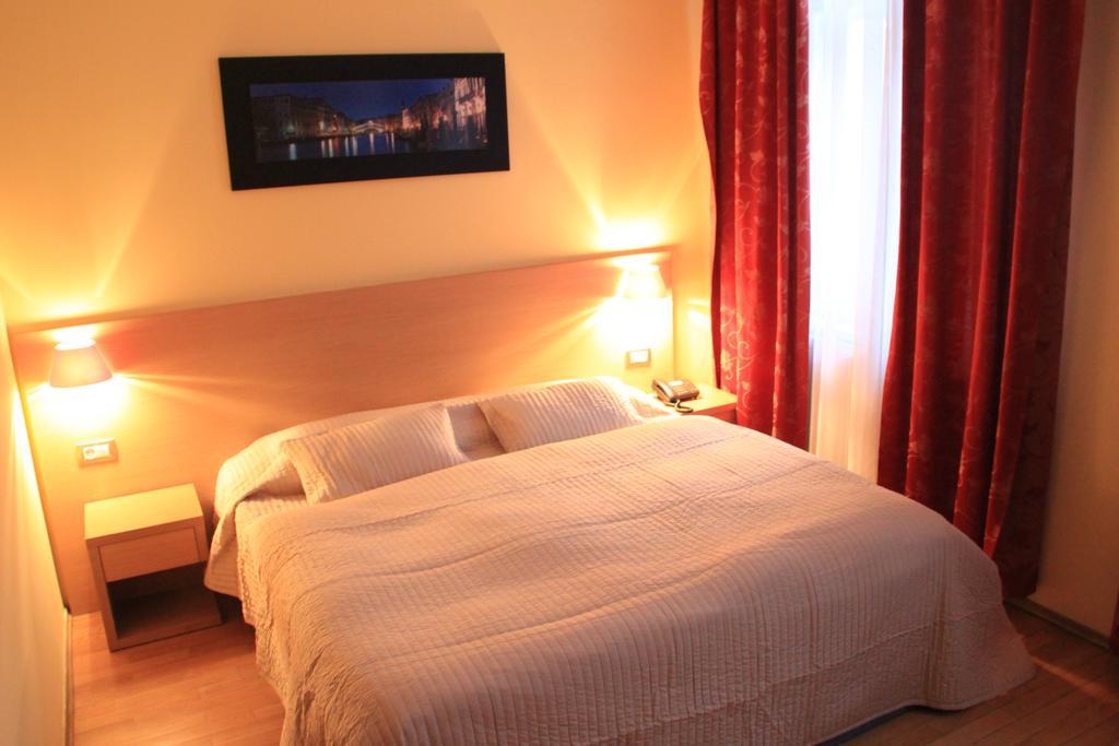 City Lounge Hotel 布拉格 外观 照片