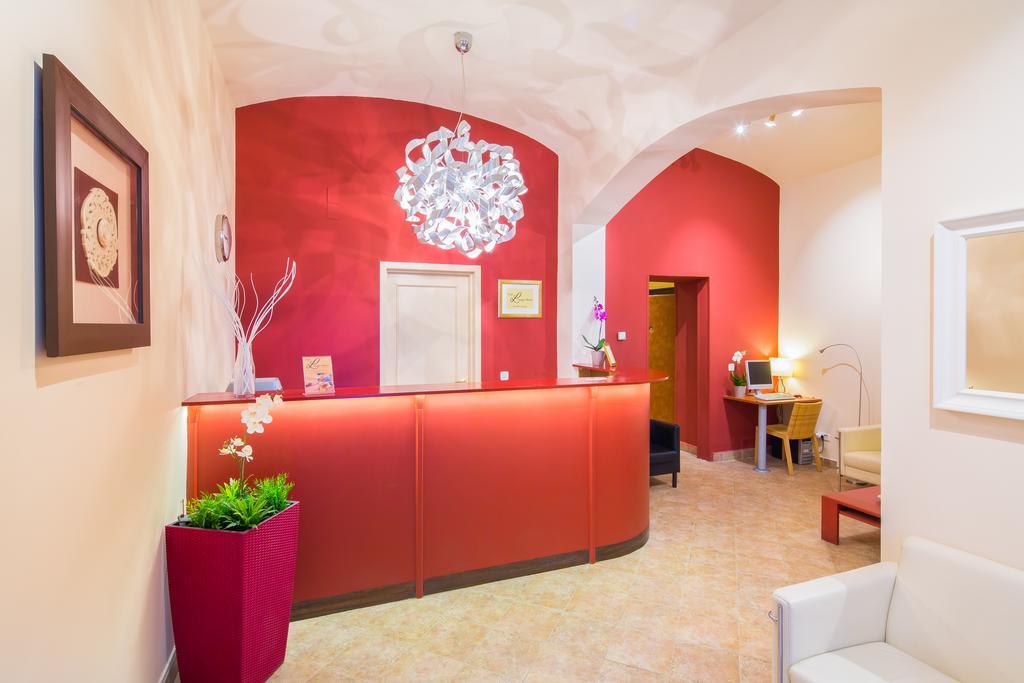 City Lounge Hotel 布拉格 外观 照片